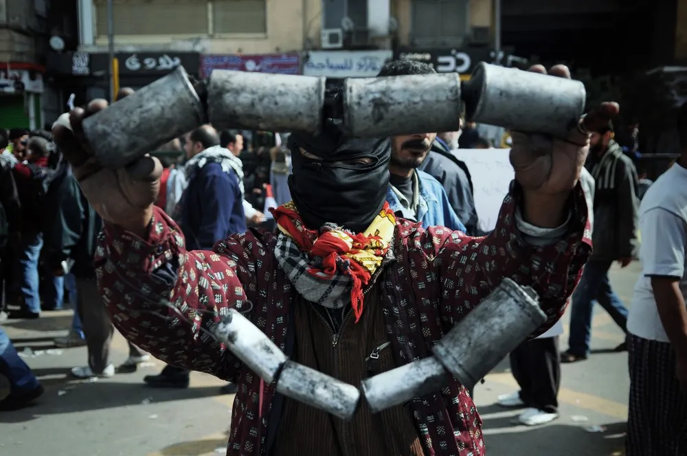 Clashes as Egyptians mark uprising
