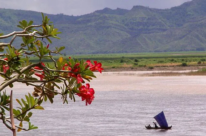 Chindwin River - for Brennan O''Connor feature [no credit given]