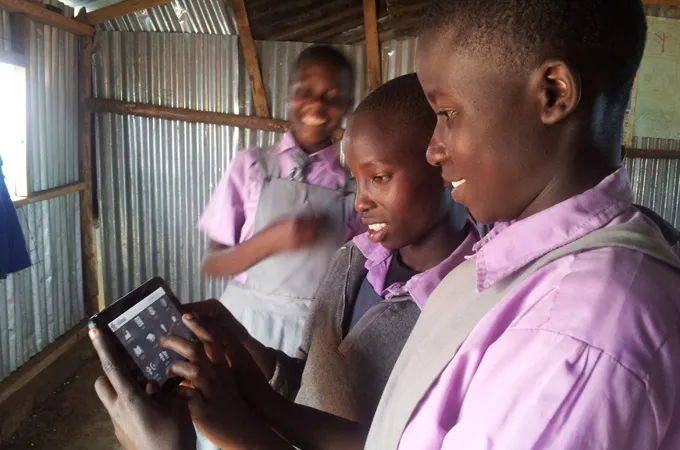 Across Kenya, students and graduates say learning in mother tongue improves understanding, but English remains essential for education and work, exposing a deep tension in classrooms. [Al Jazeera]
