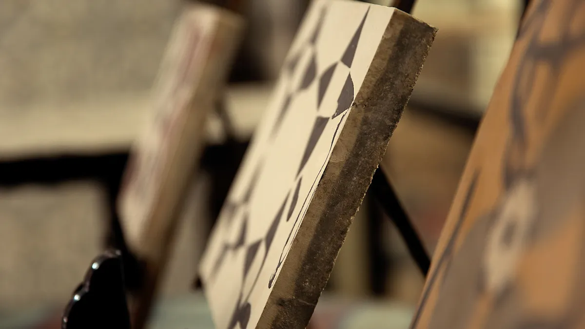 Lebanese tile makets