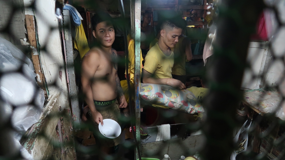 Manila prison 101 East