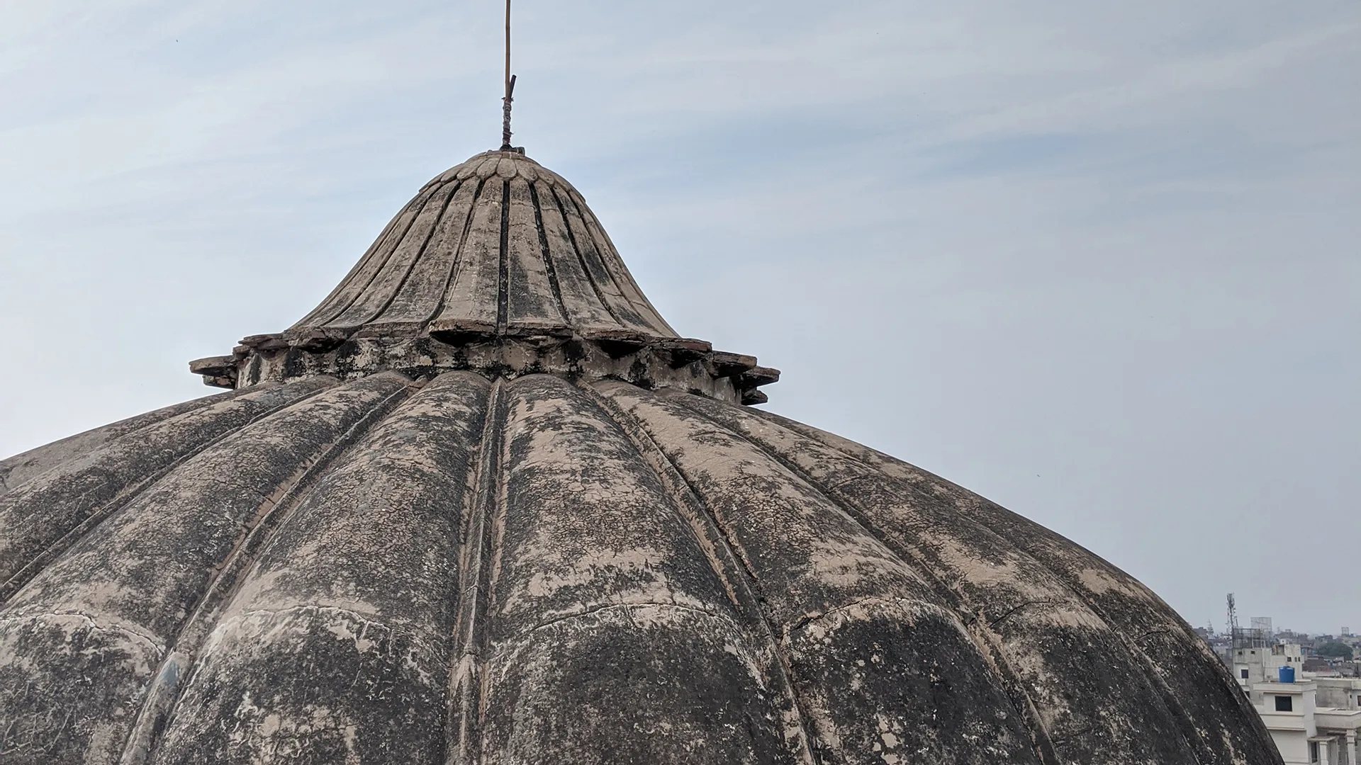 ONLY FOR FEATURE Babri Masjid by Haroon Khalid. All photographs are by Sameer Shafi Warraich